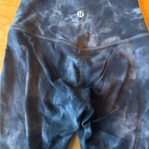 lululemon athletica Black Marbled Tie-Dye Leggings